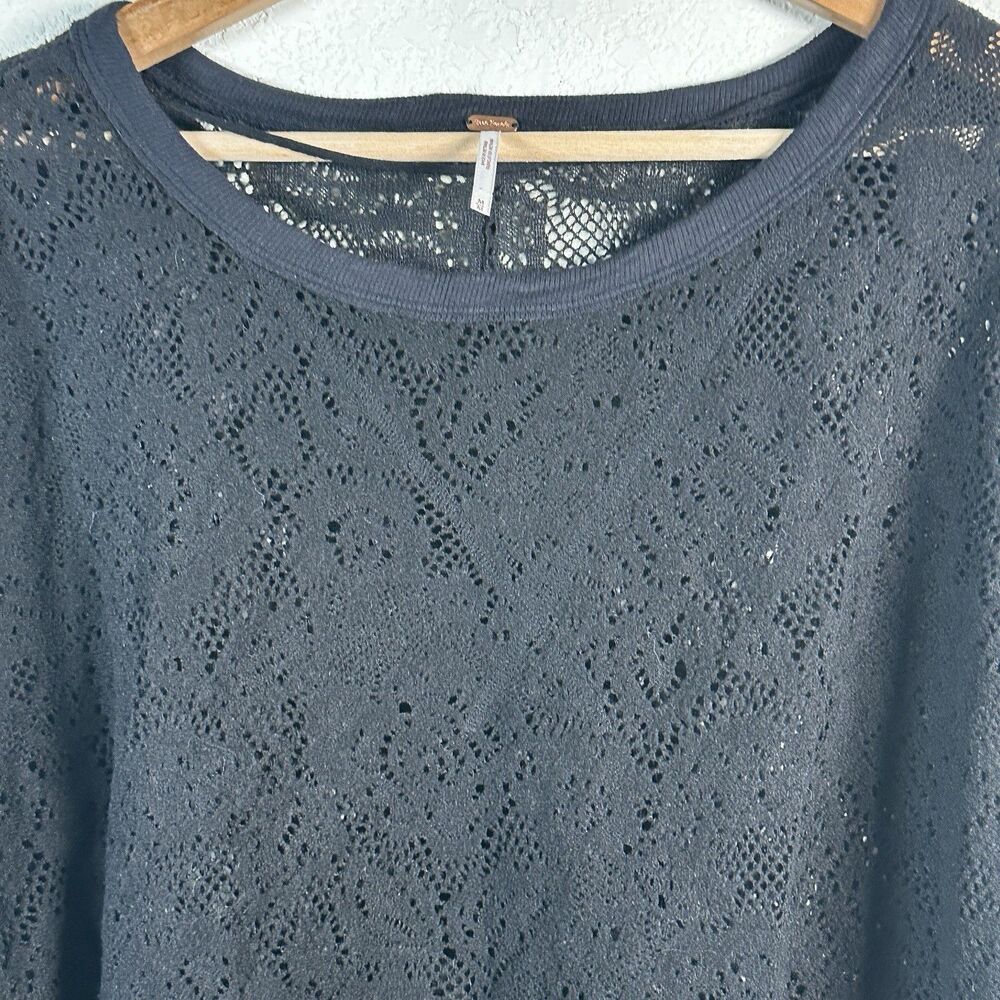 Free People Not Cold In This Black Lace Top M Soft Felted Loose Artsy Bohemian - Picture 10 of 10